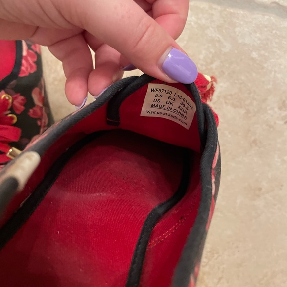 Kate Spade Keds Women's Floral Sneakers in Black and Red/Pink - Picture 5 of 6